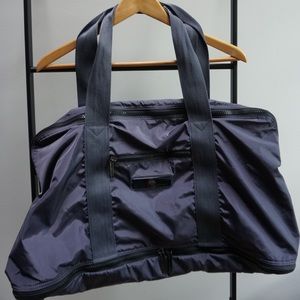 Stella McCartney x Adidas duffle yoga bag